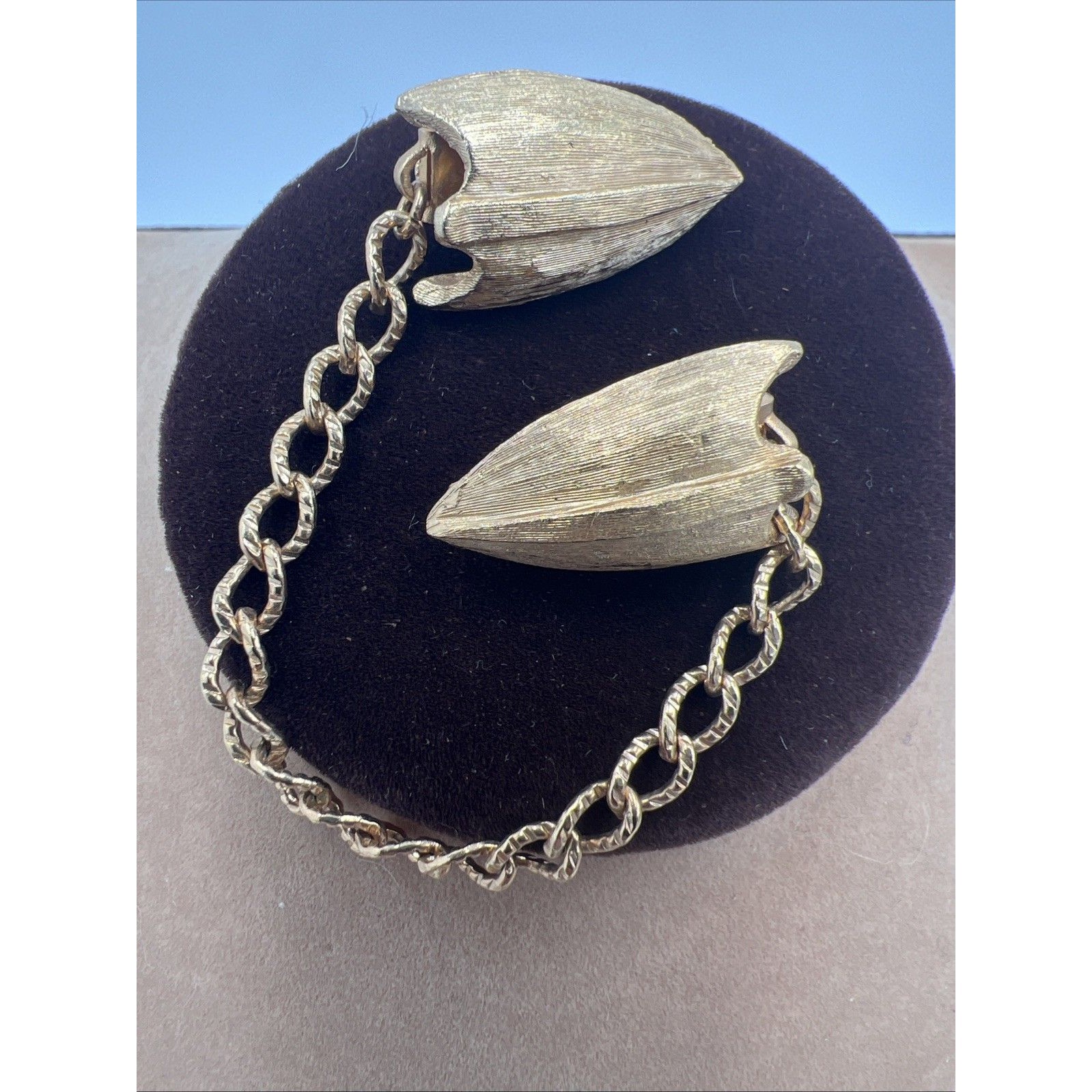 Judy Lee Vintage Brushed Gold Tone Sweater Clips Designer Signed 1950s Mcm 18$
